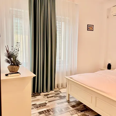 Aqua Vista Aruba Frontala La Mare - Parcare Privata * Mamaia