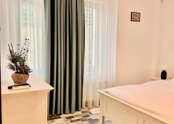 Aqua Vista Aruba Frontala La Mare - Parcare Privata * Mamaia